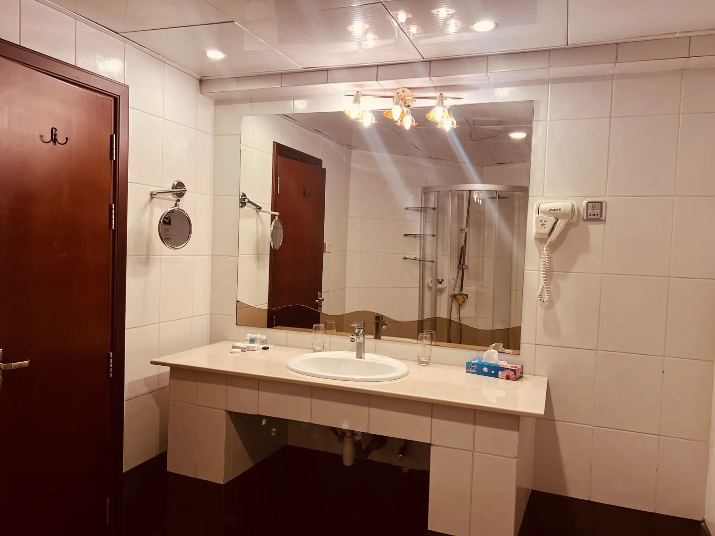 Inter Luxury Hotel