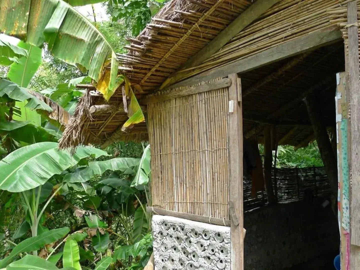 Ramons Native Homestay and Restaurant