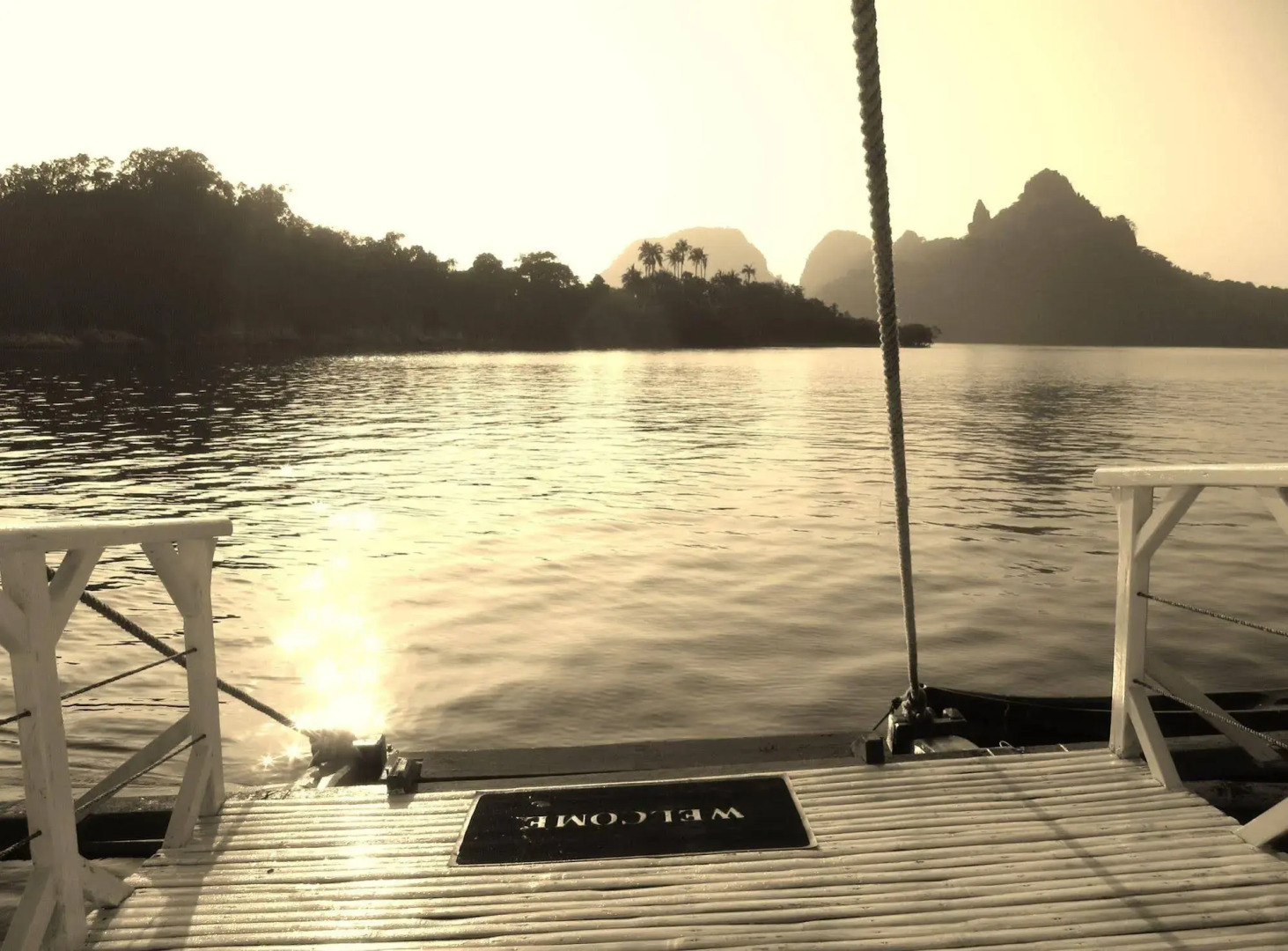 Palawan Secret Cruise