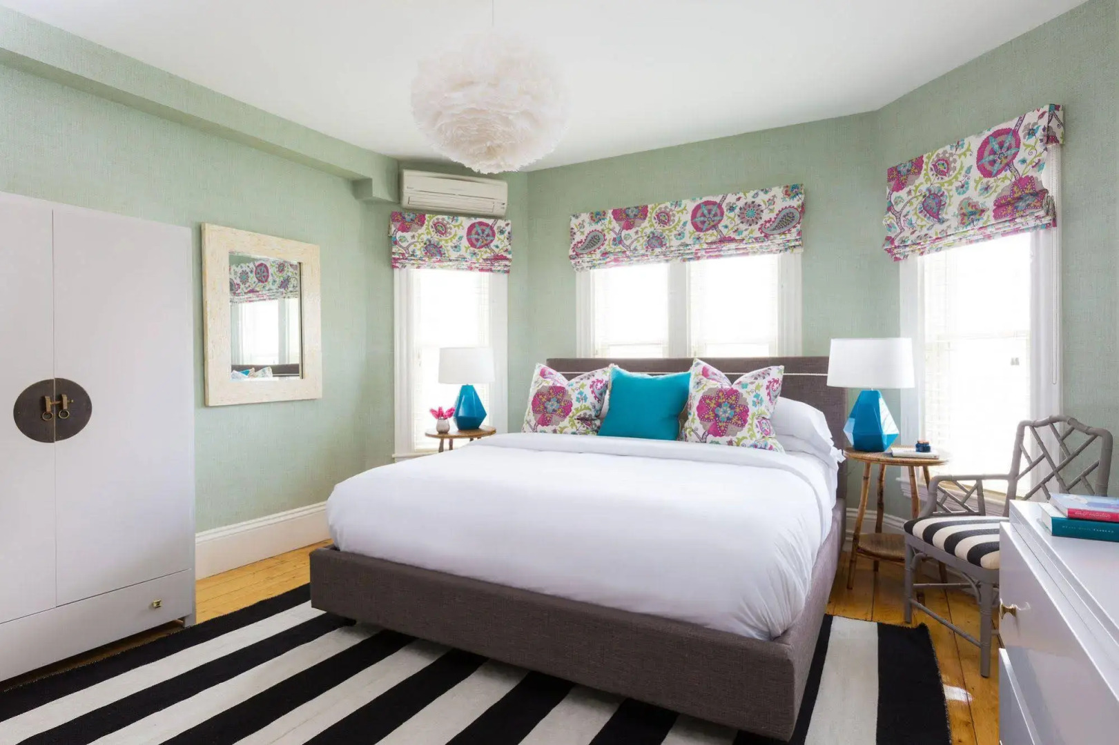 The Sydney, The Edgartown Collection