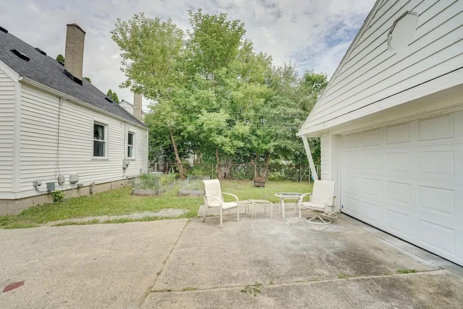 Pet-friendly Southfield House w/ Ping-pong Table!