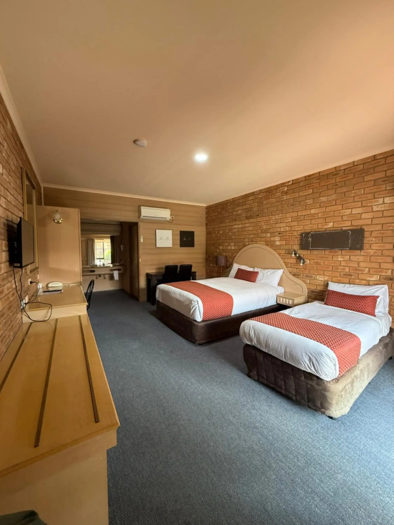 Quality Inn Colonial