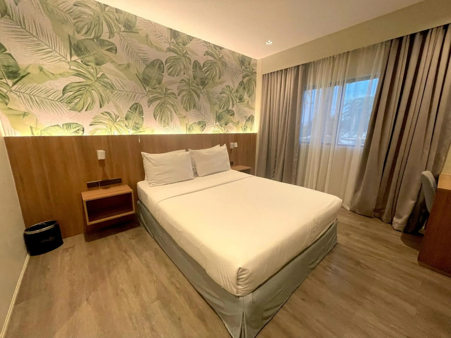 Luisita Central Park Hotel