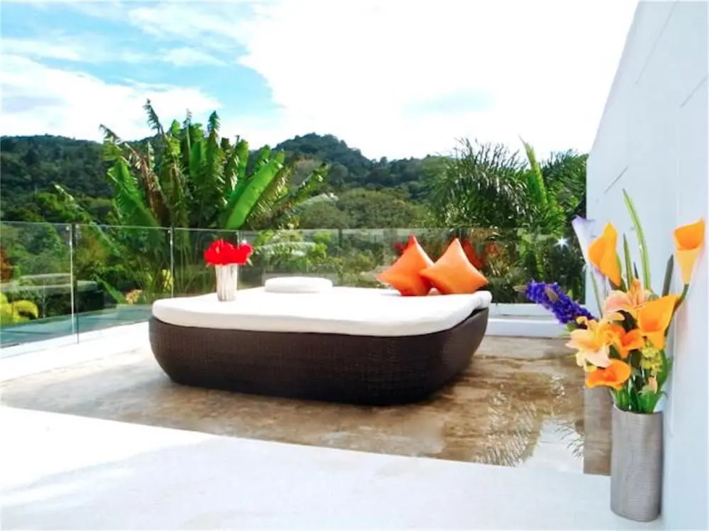 Skylight 2 bedrooms Villa in Kamala