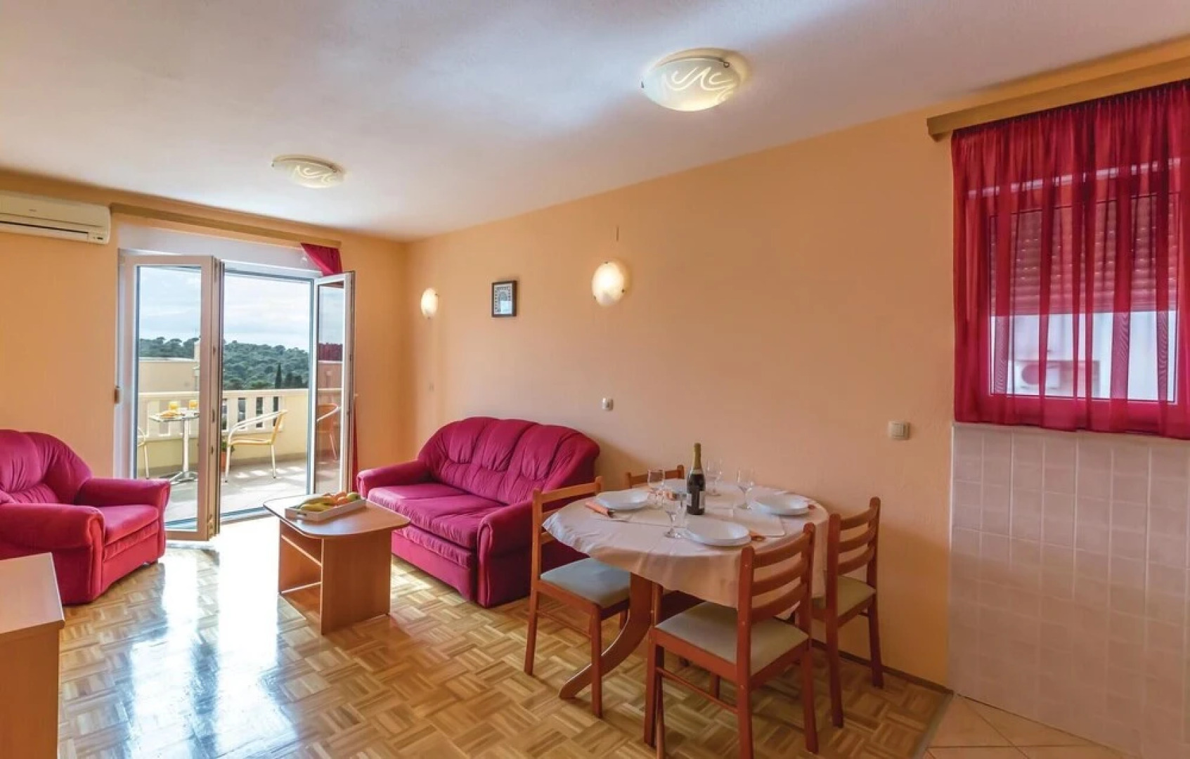 Beautiful Home in Makarska With Wifi and 1 Bedrooms