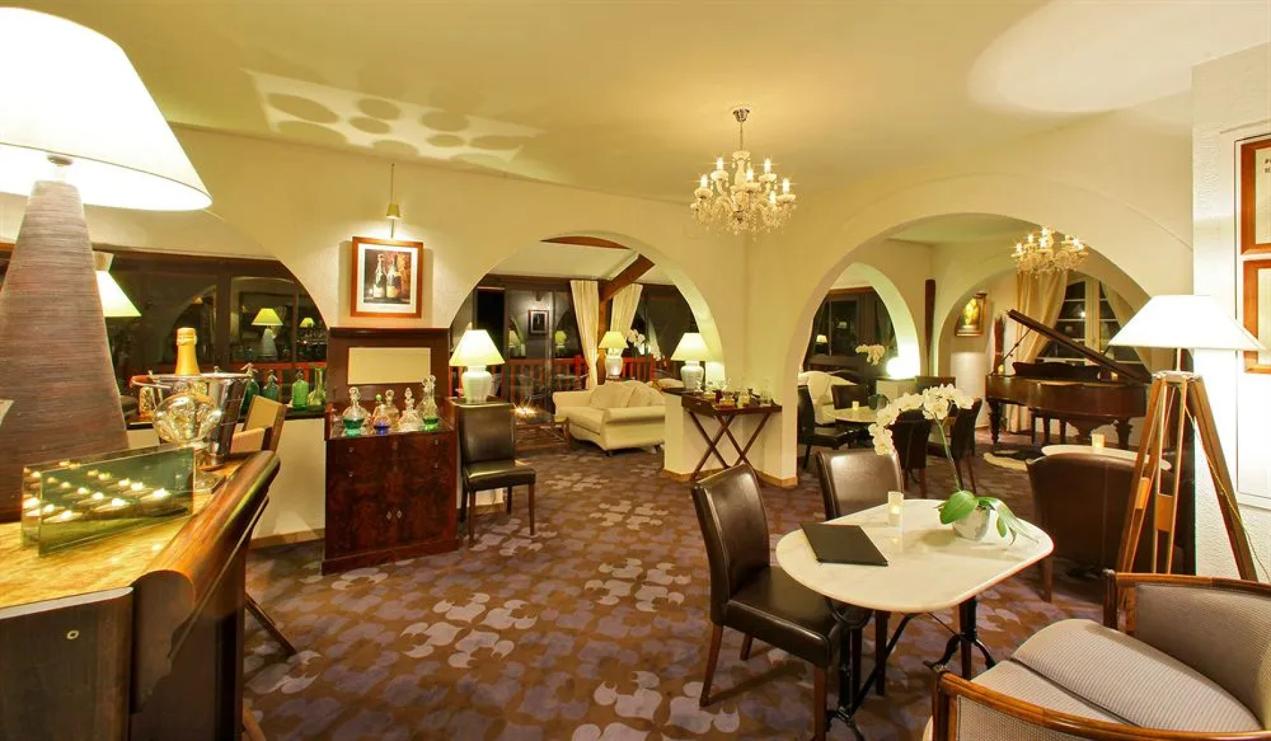 Les Hortensias Du Lac - Fontenille Collection