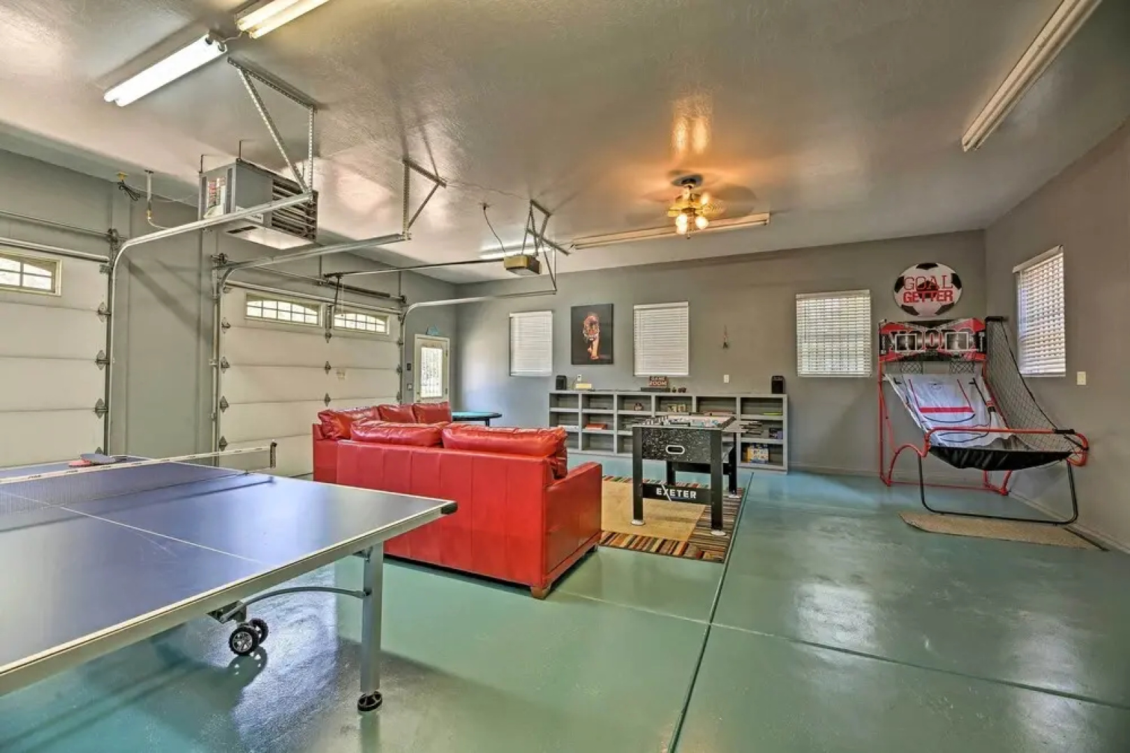 Upscale Show Low Haven w/ Fire Pit & Game Room!