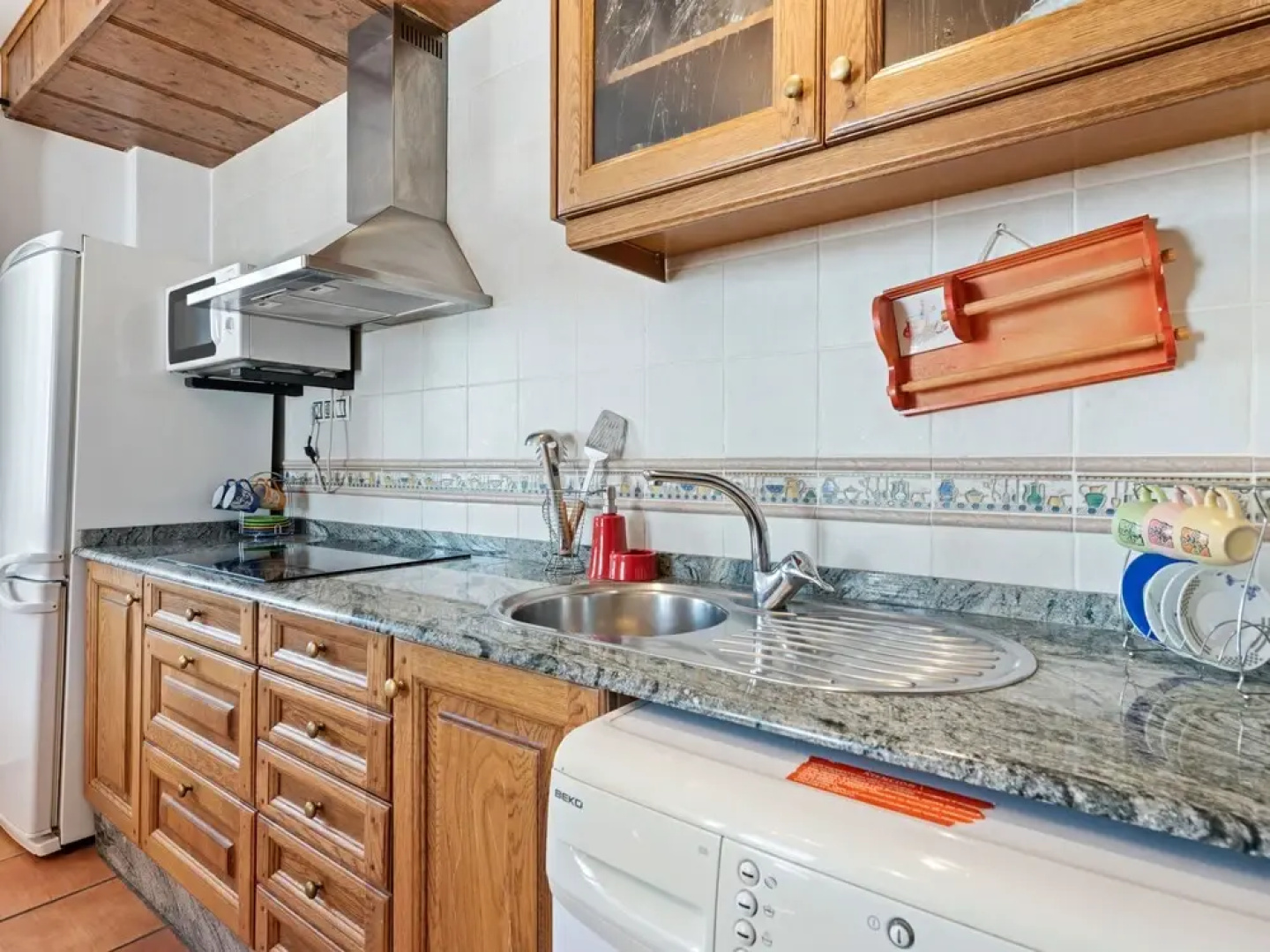Charming Apartment in Gudar With Terrace