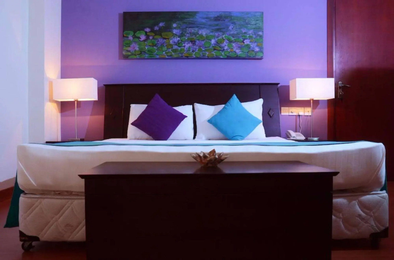 Opulent River Face Hotel