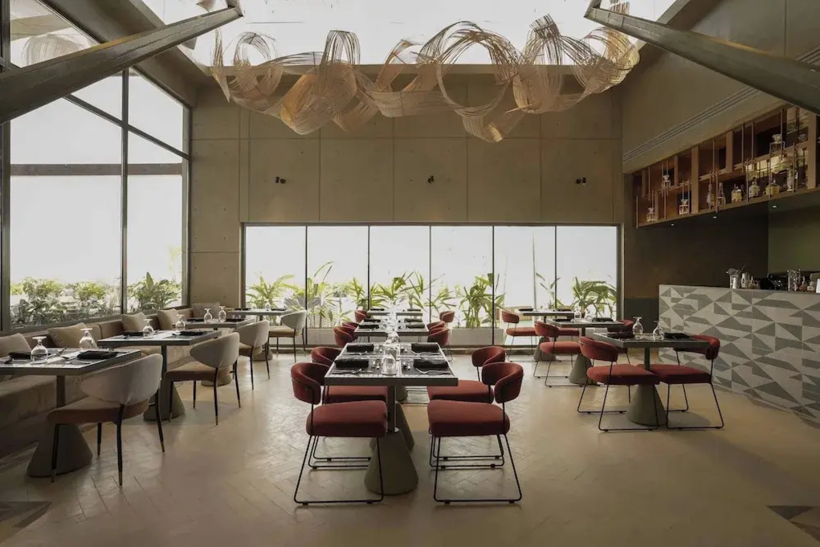 SeSaya Poshtel & Bistro - Colombo's Newest and Finest Poshtel Dorms and Rooms