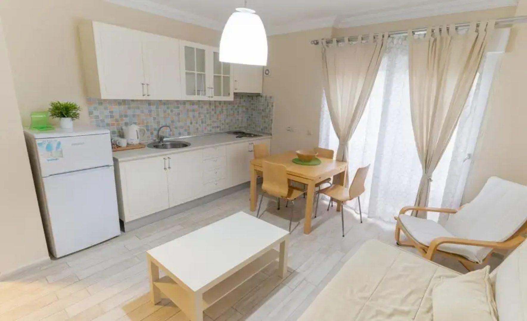 Levant Hotel & Apart