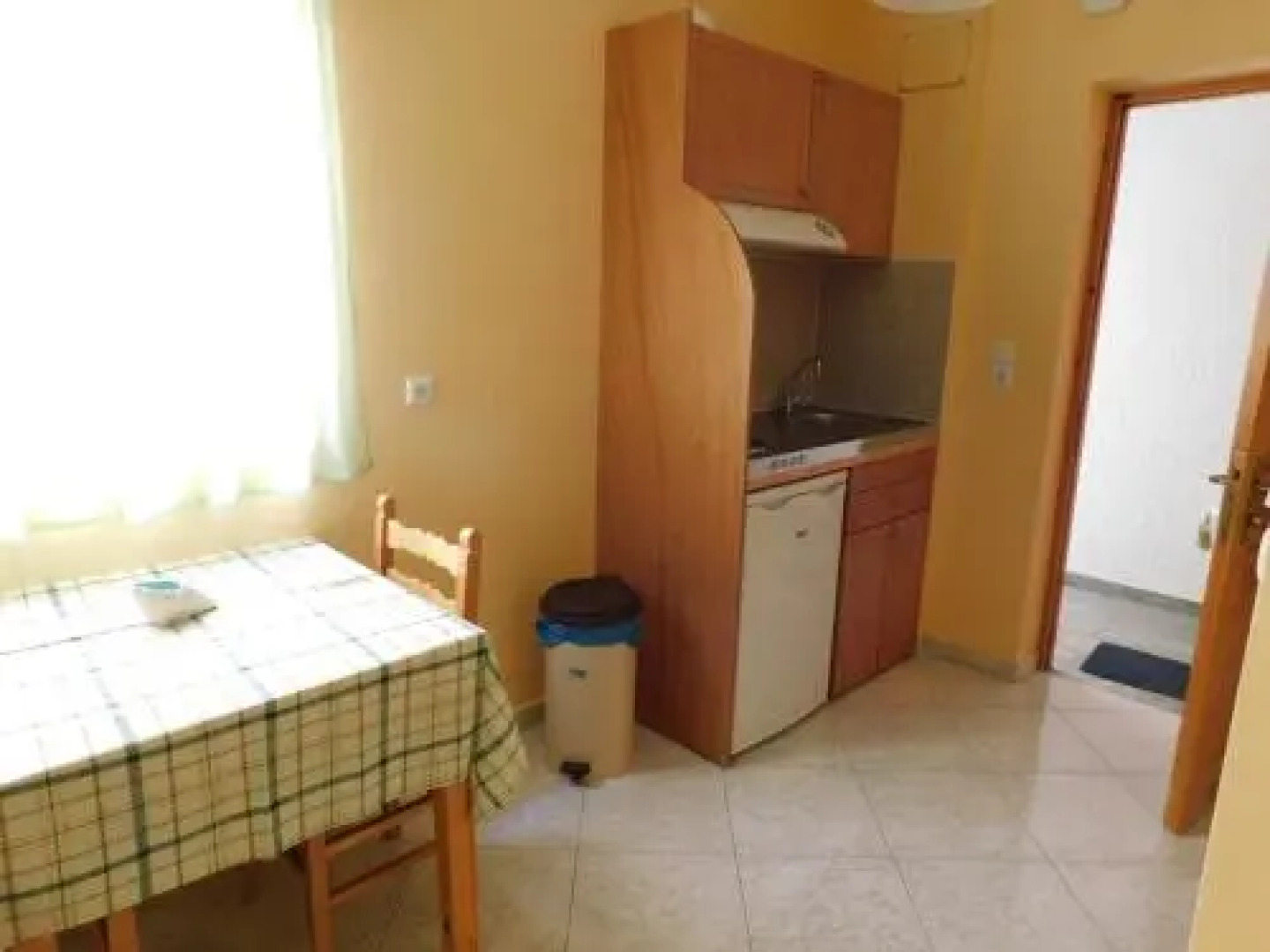 To Spiti Tis Eirinis