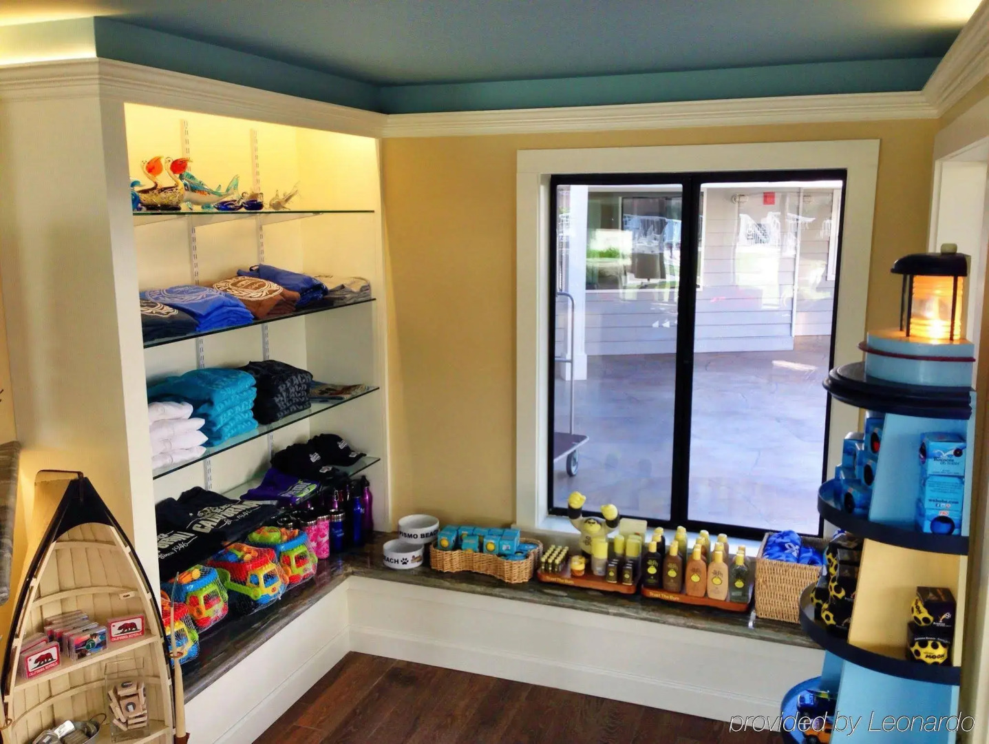 Pismo Lighthouse Suites