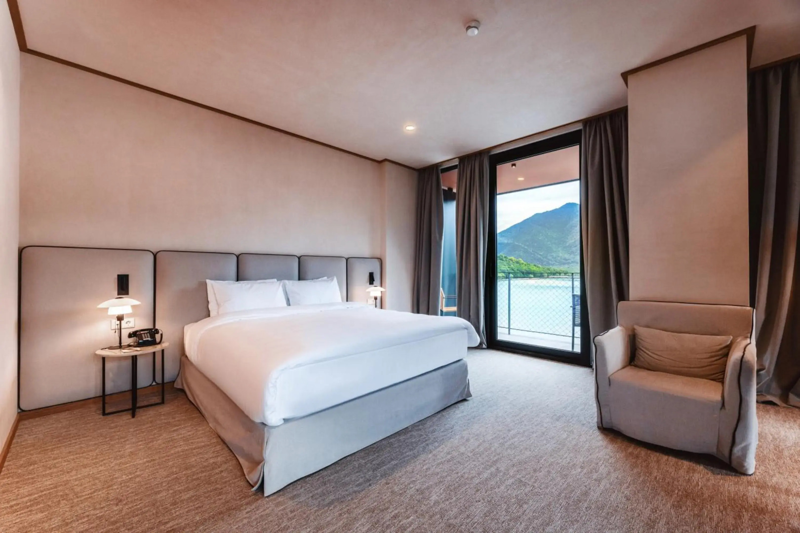 Курорт Kvareli Lake