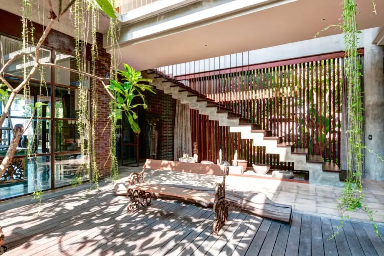 Villa Manis Beachfront