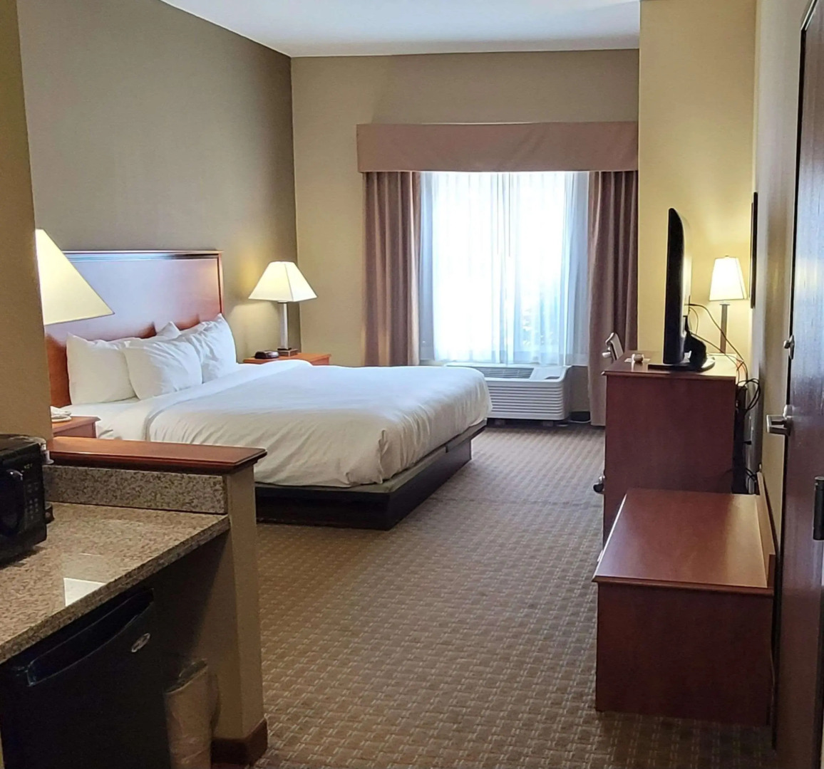 Comfort Inn & Suites Marion I-57