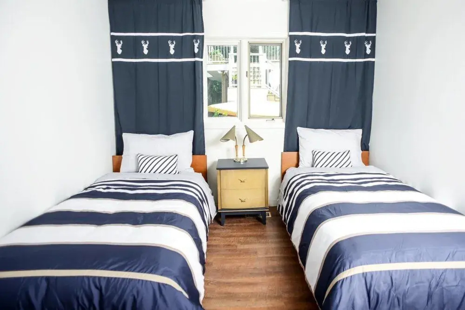 Shorehill Cottages on the Water