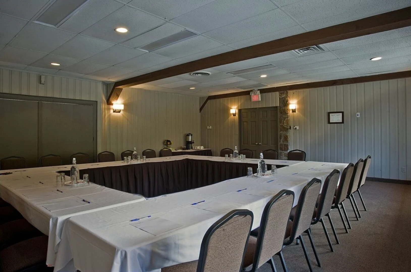 Mohawk Inn and Conference Centre