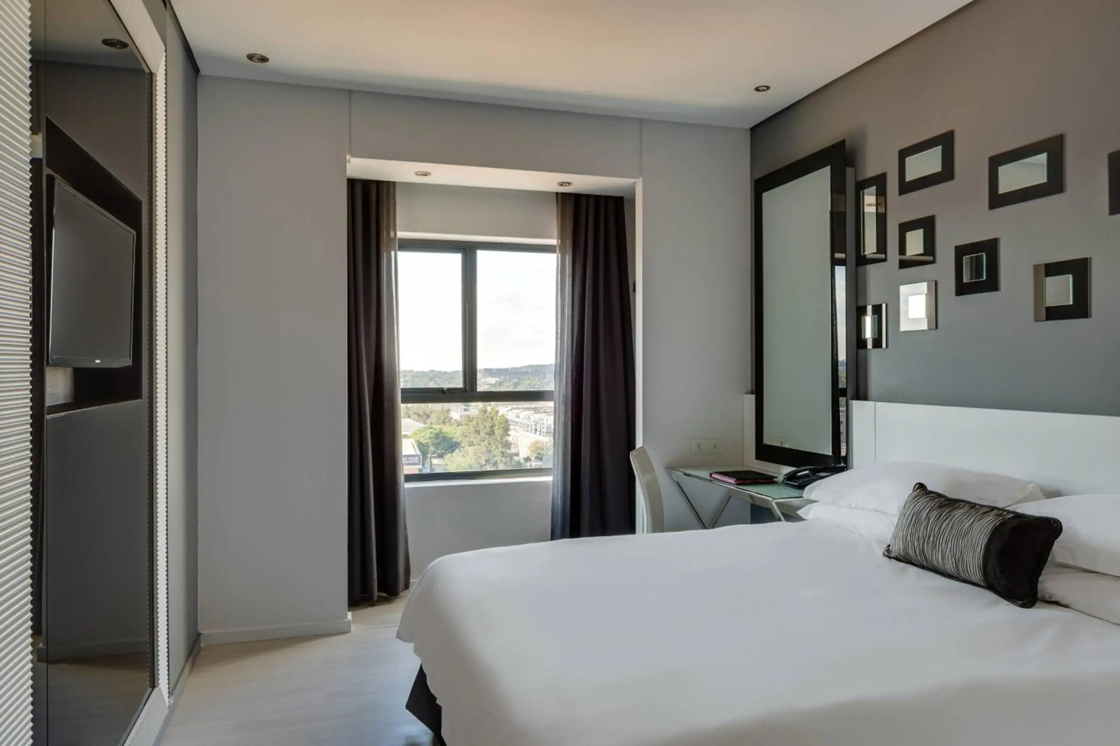 Protea Hotel Fire & Ice by Marriott Pretoria Menlyn