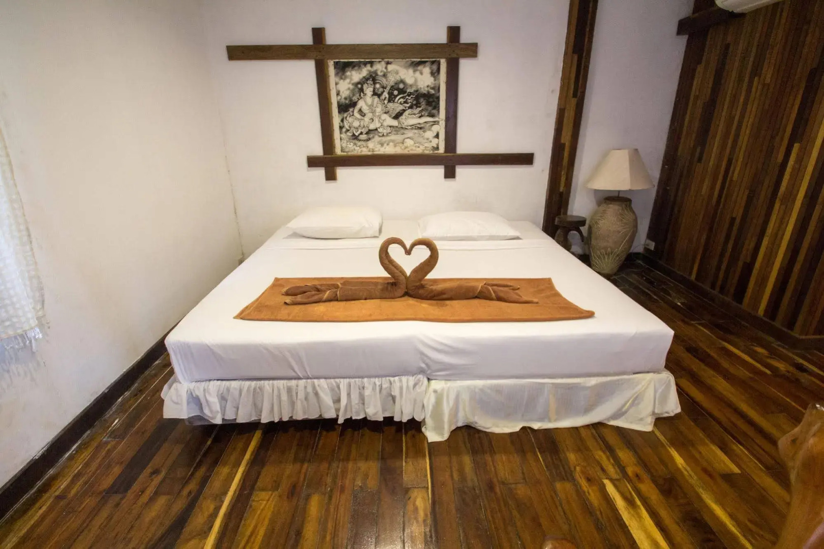 Tropical Garden Bungalow