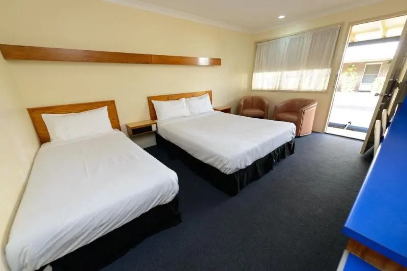 Smart Motels Bert Hinkler