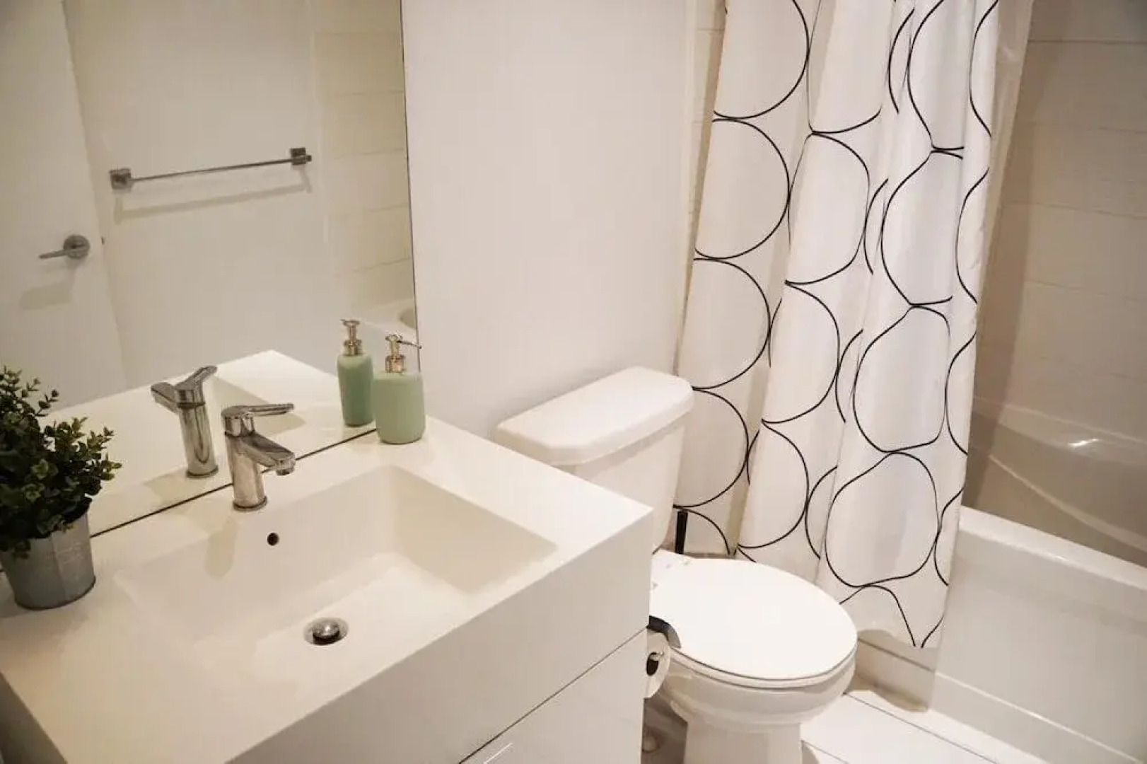 Entertainment District - City Place - 25 Capreol Court