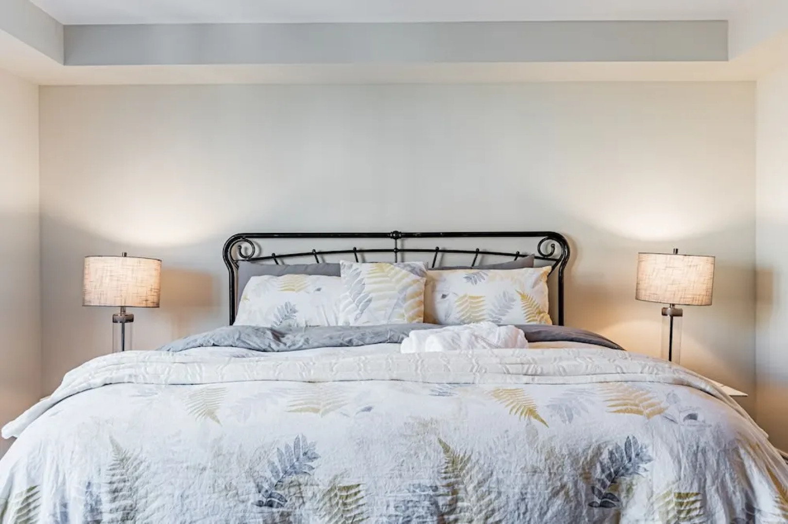 Lady Valentina Boutique Home