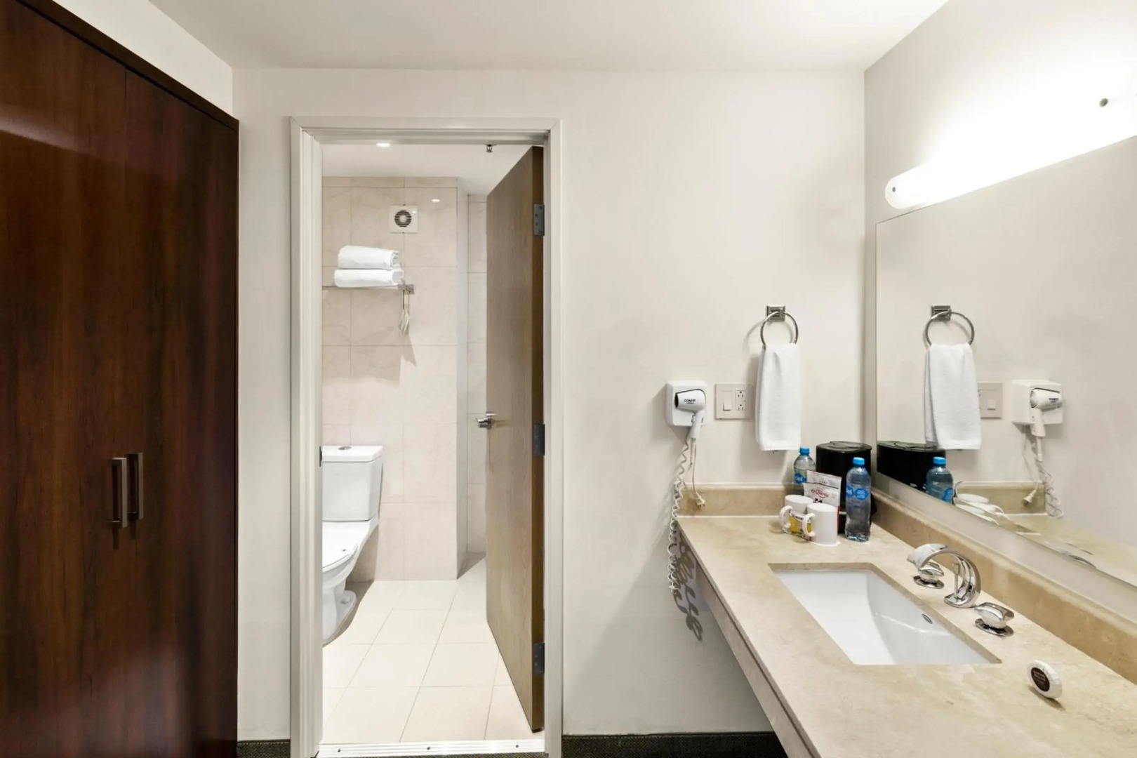 Hotel Aeropuerto Los Cabos