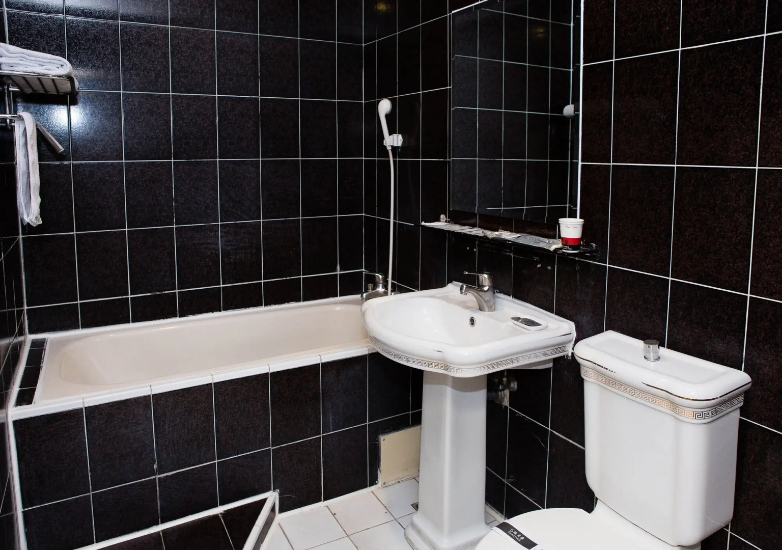 Midi Motel Ping Tung Branch