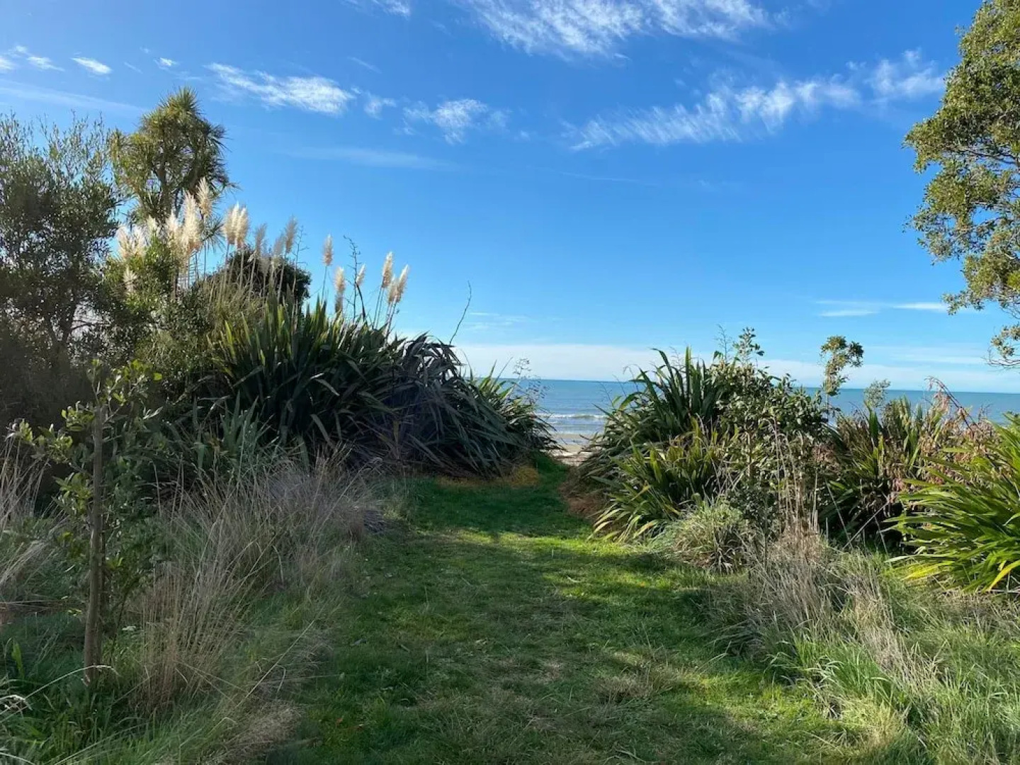 Paton s Beachfront Villa