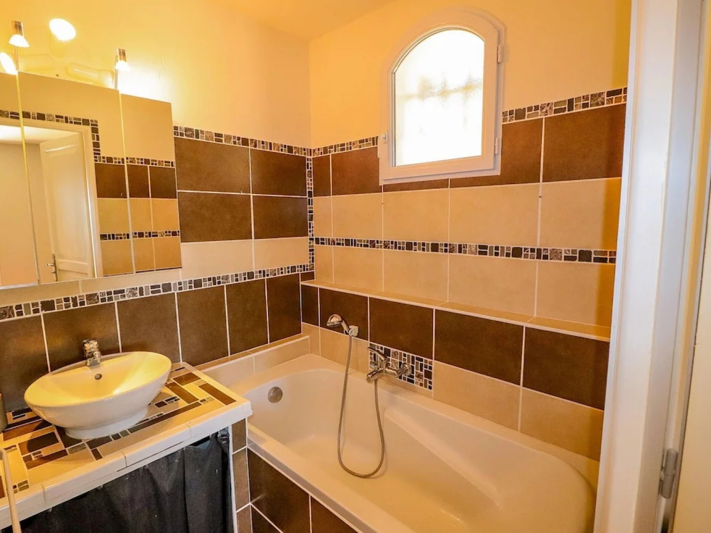 Luxury Property With Private Pool