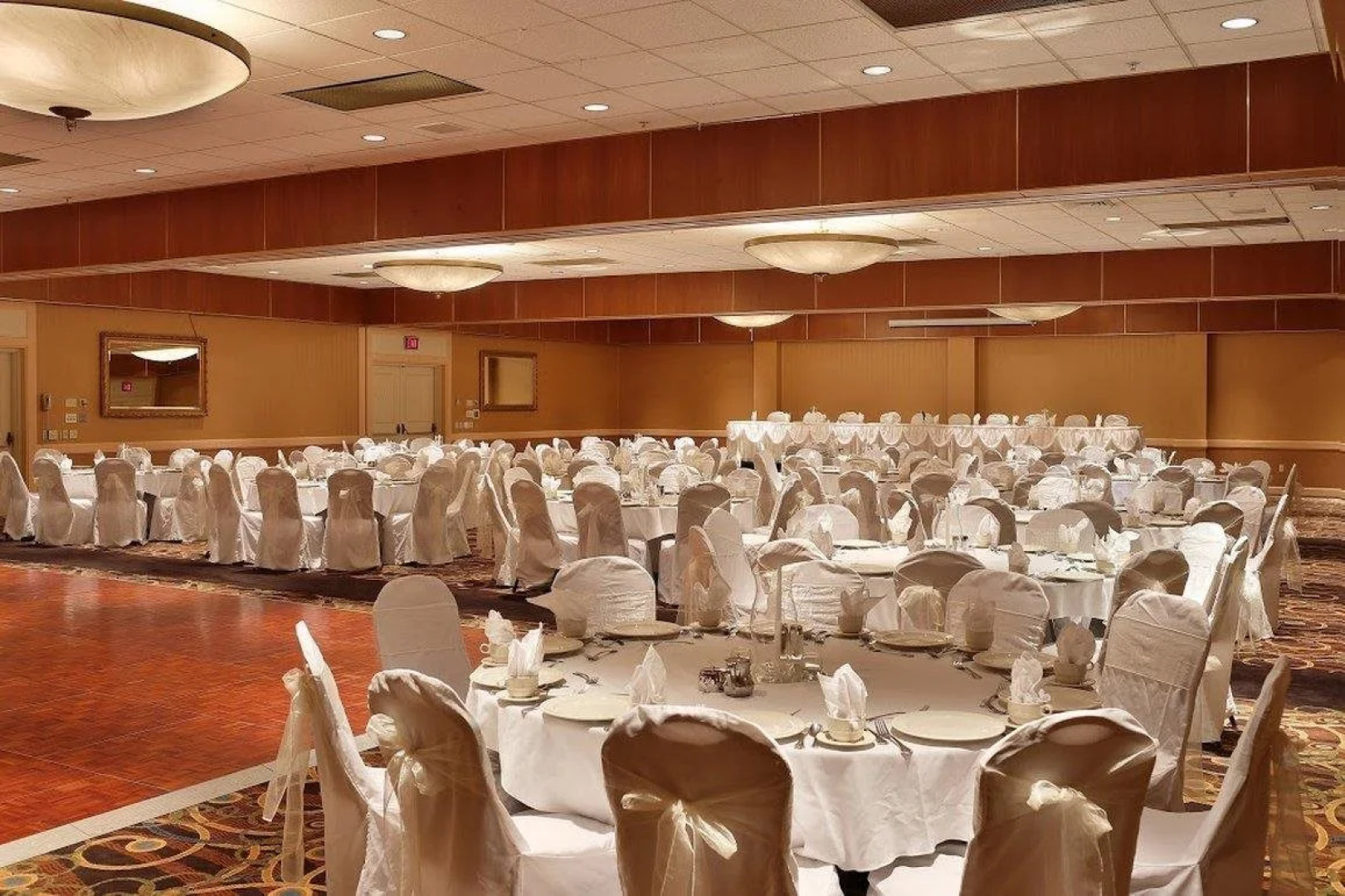 Hotel Mead Resorts & Conventions Center