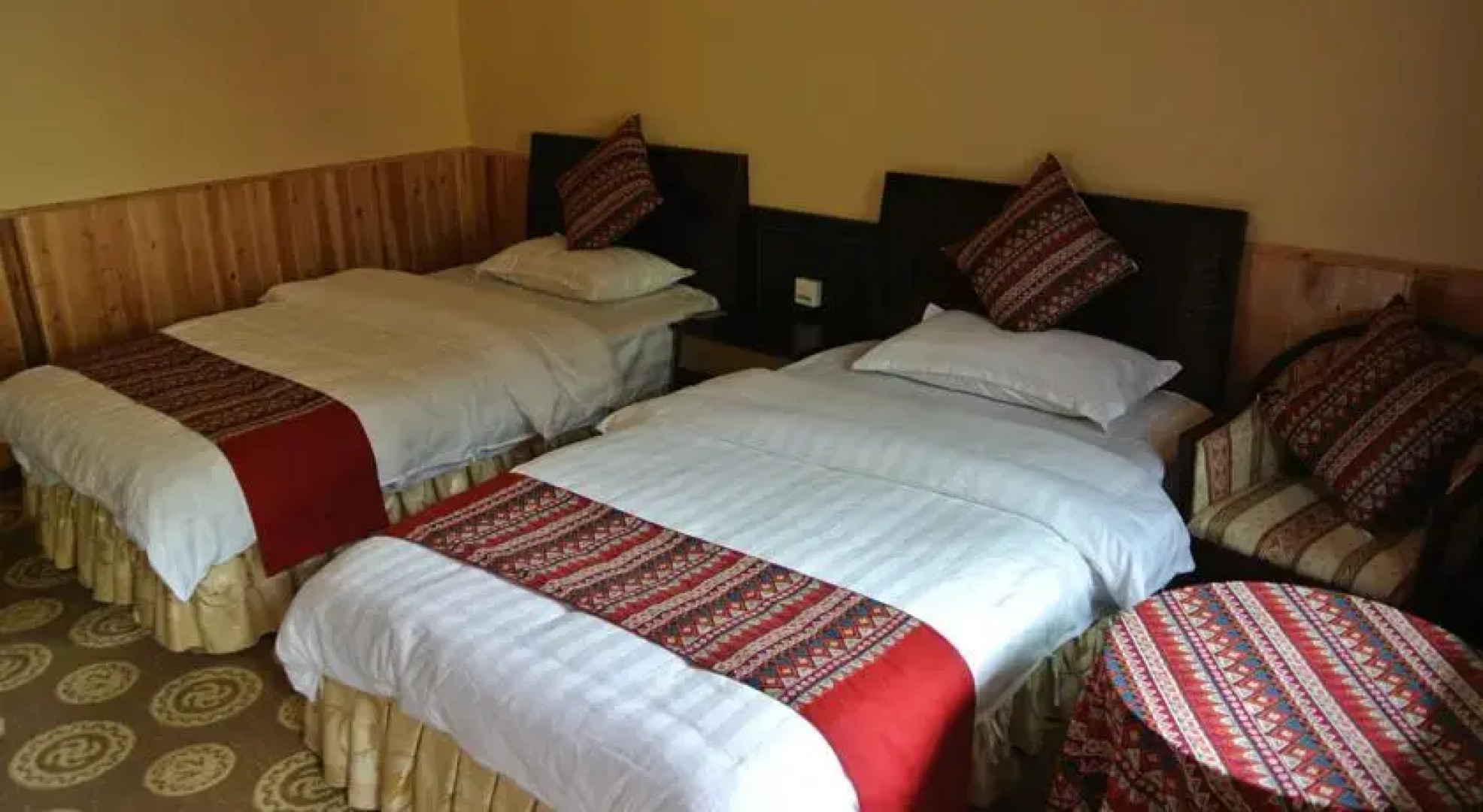 Jiuzhaigou Ba Yang Inn