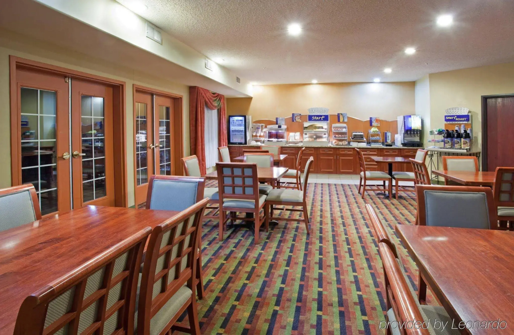 Holiday Inn Express & Suites Colorado Springs North by IHG