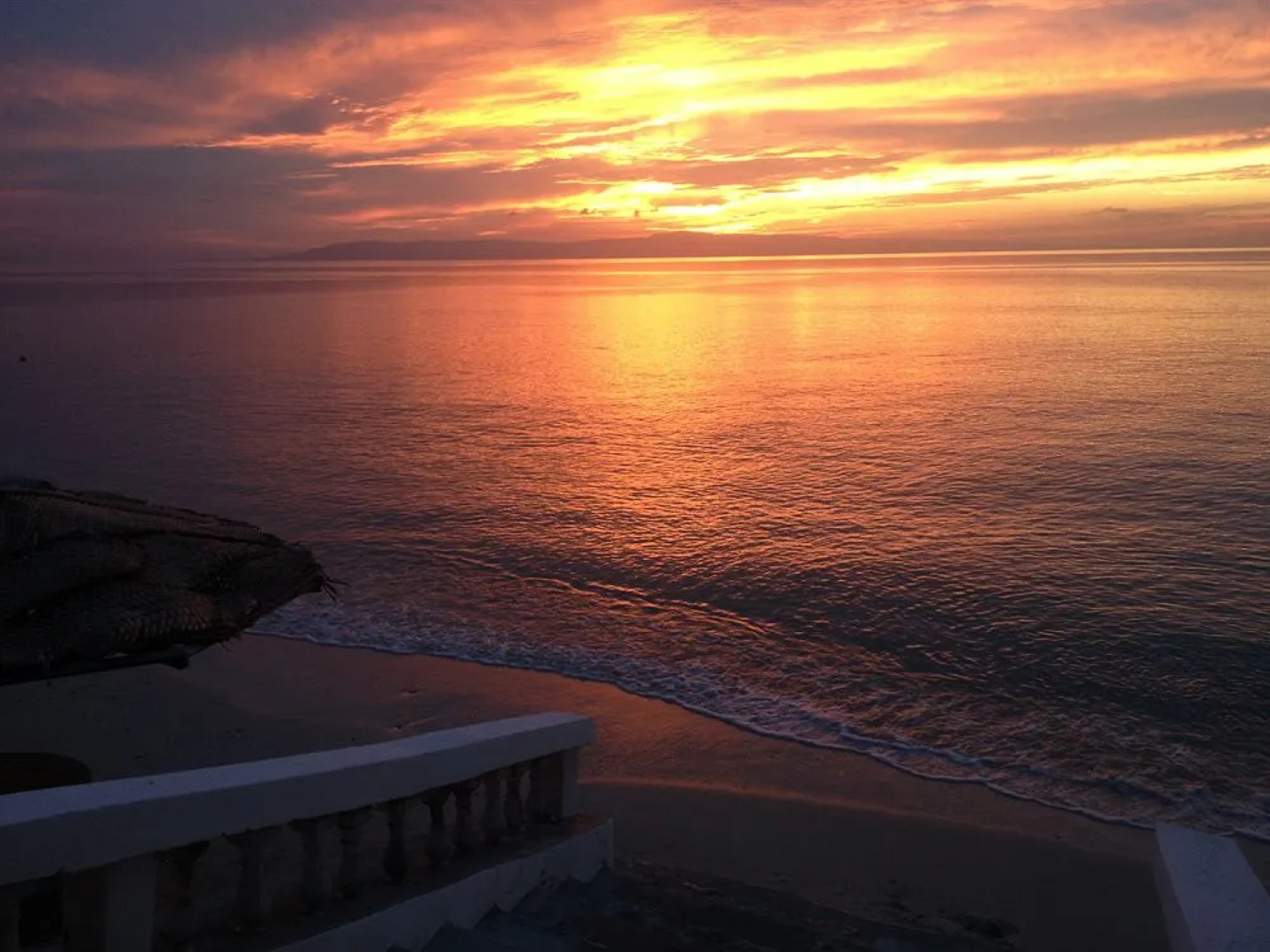 Wahoo Bay Beach Club & Resort