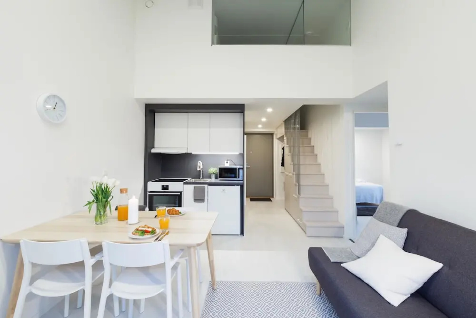 SSA Spot modern 3-room apt ID 5001B27