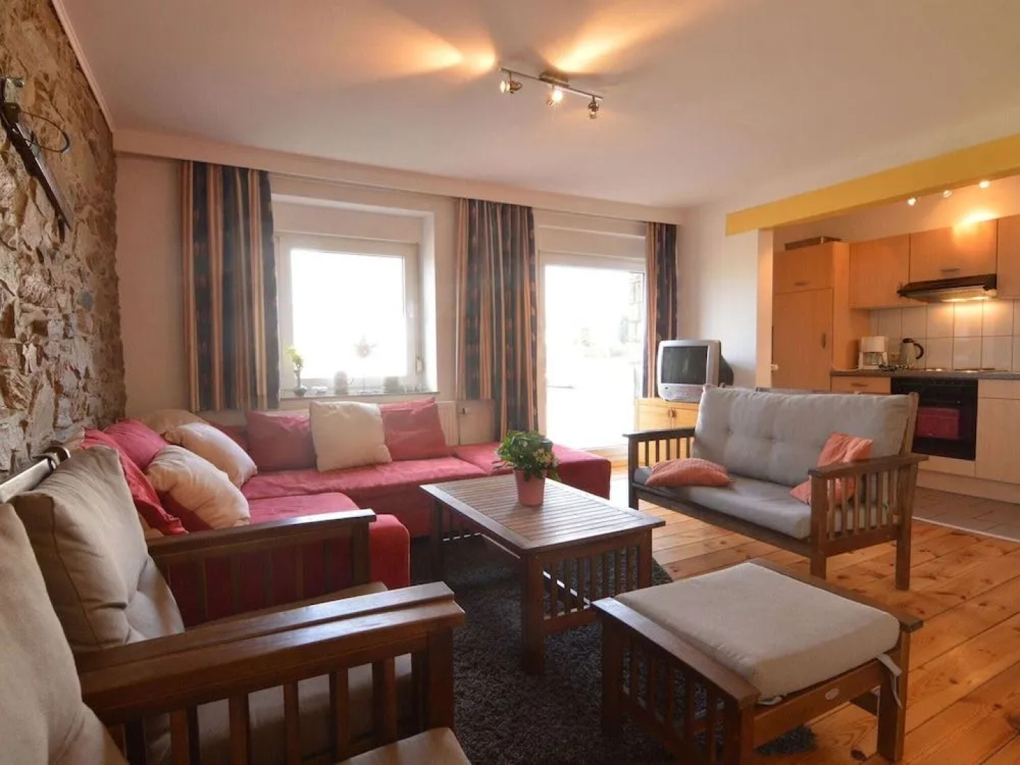 Apartment in Halenfeld-amel With Terrace