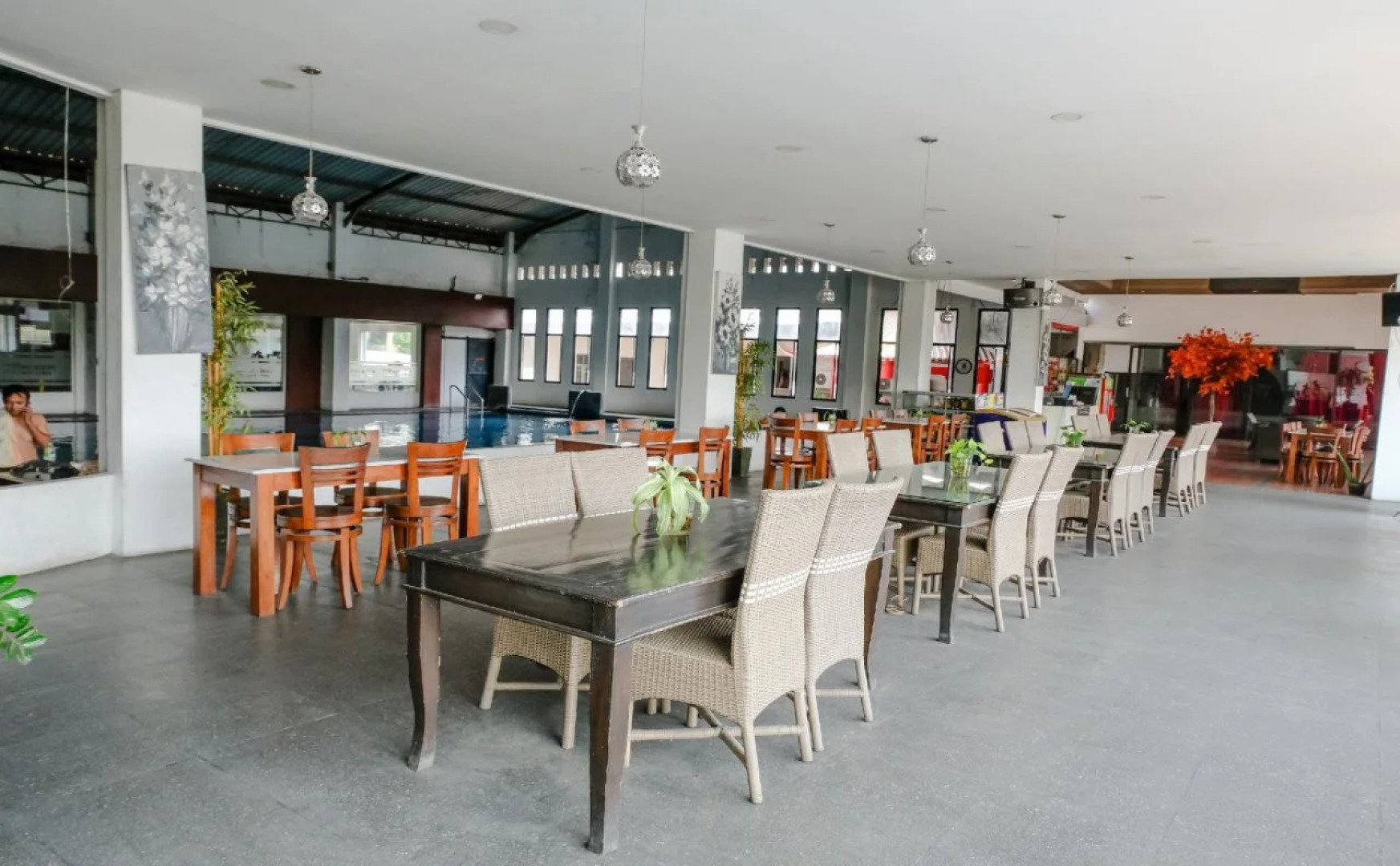 Townhouse OAK Series Style Hotel Jember