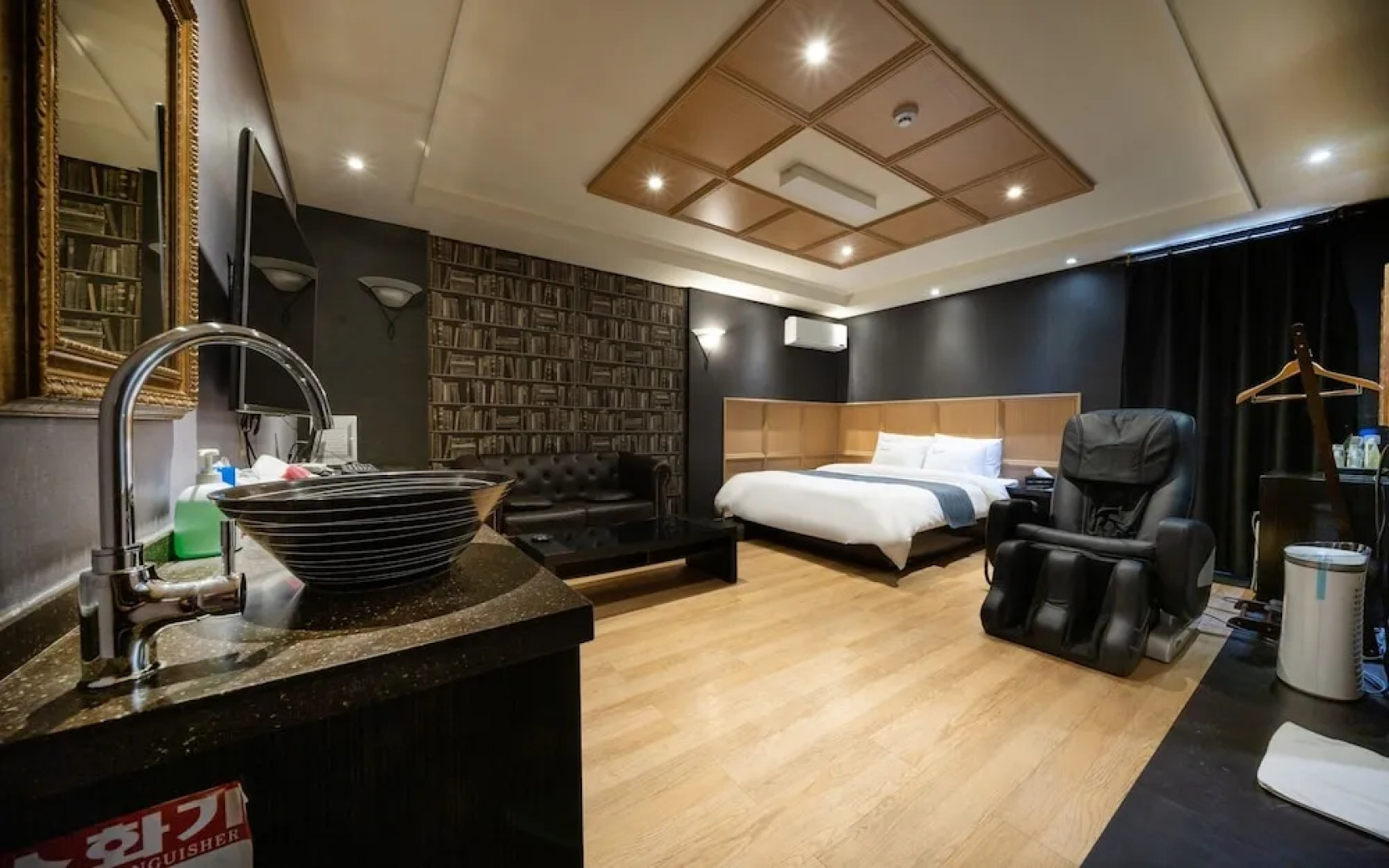 Gimpo Habibi Self Check-in Motel