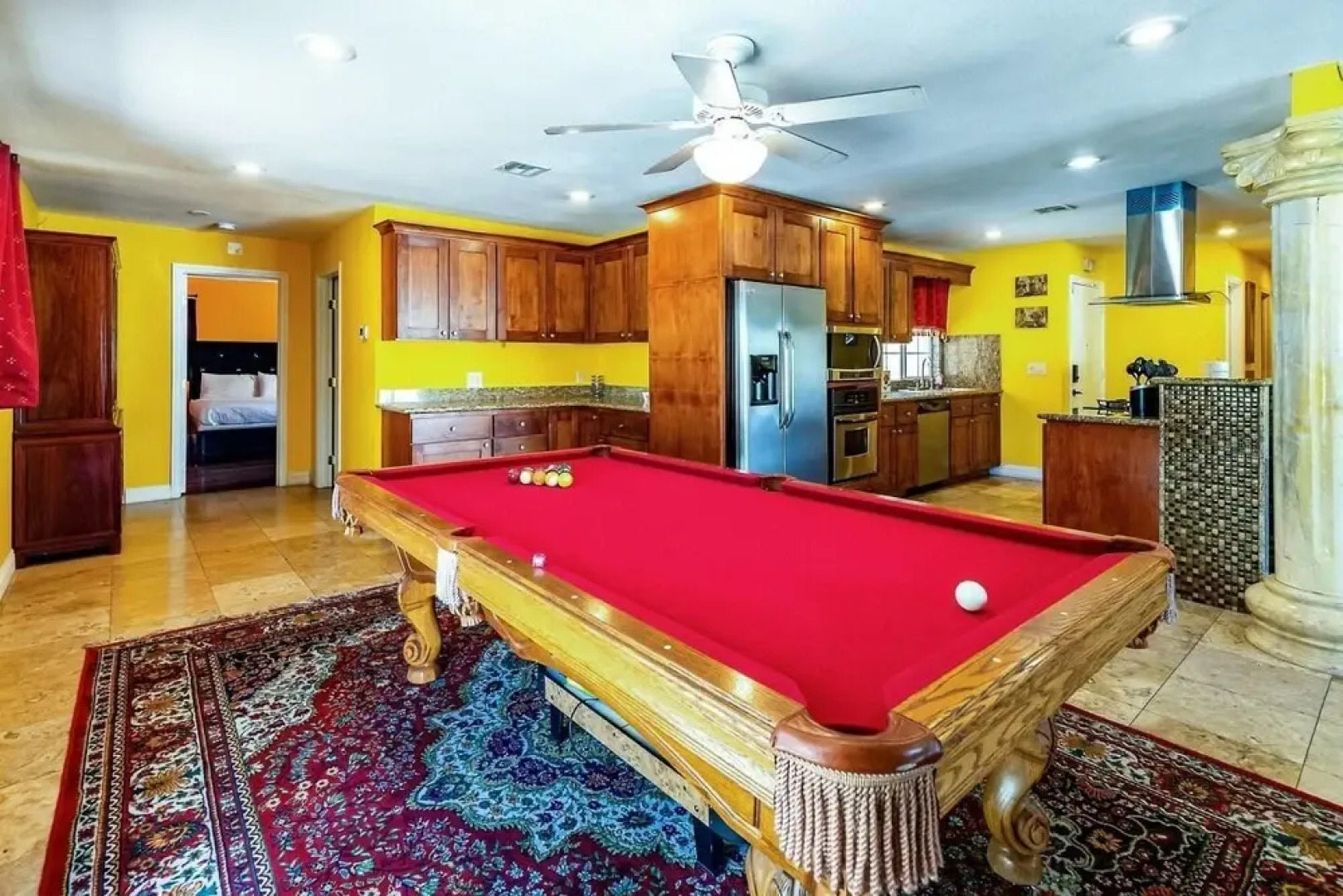 Las Vegas Elegance! Pool Table & Sparkling Pool!