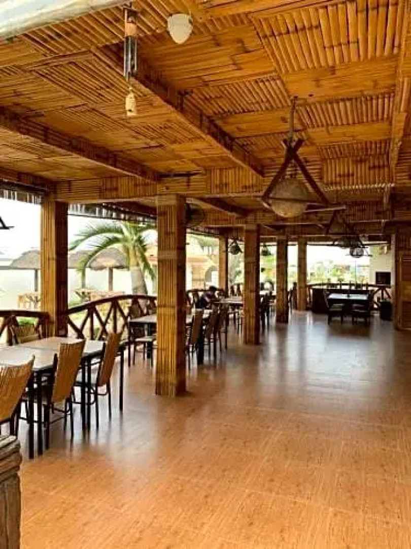 7-AR Golden Beach Resort