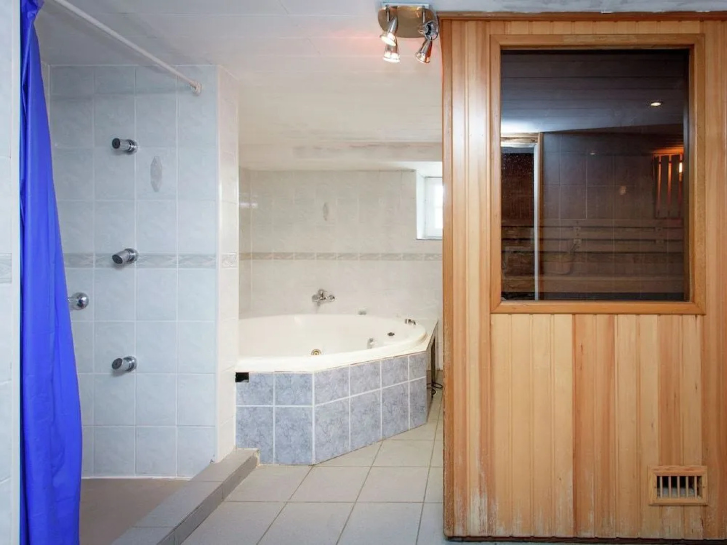 Vacation Home with Sauna