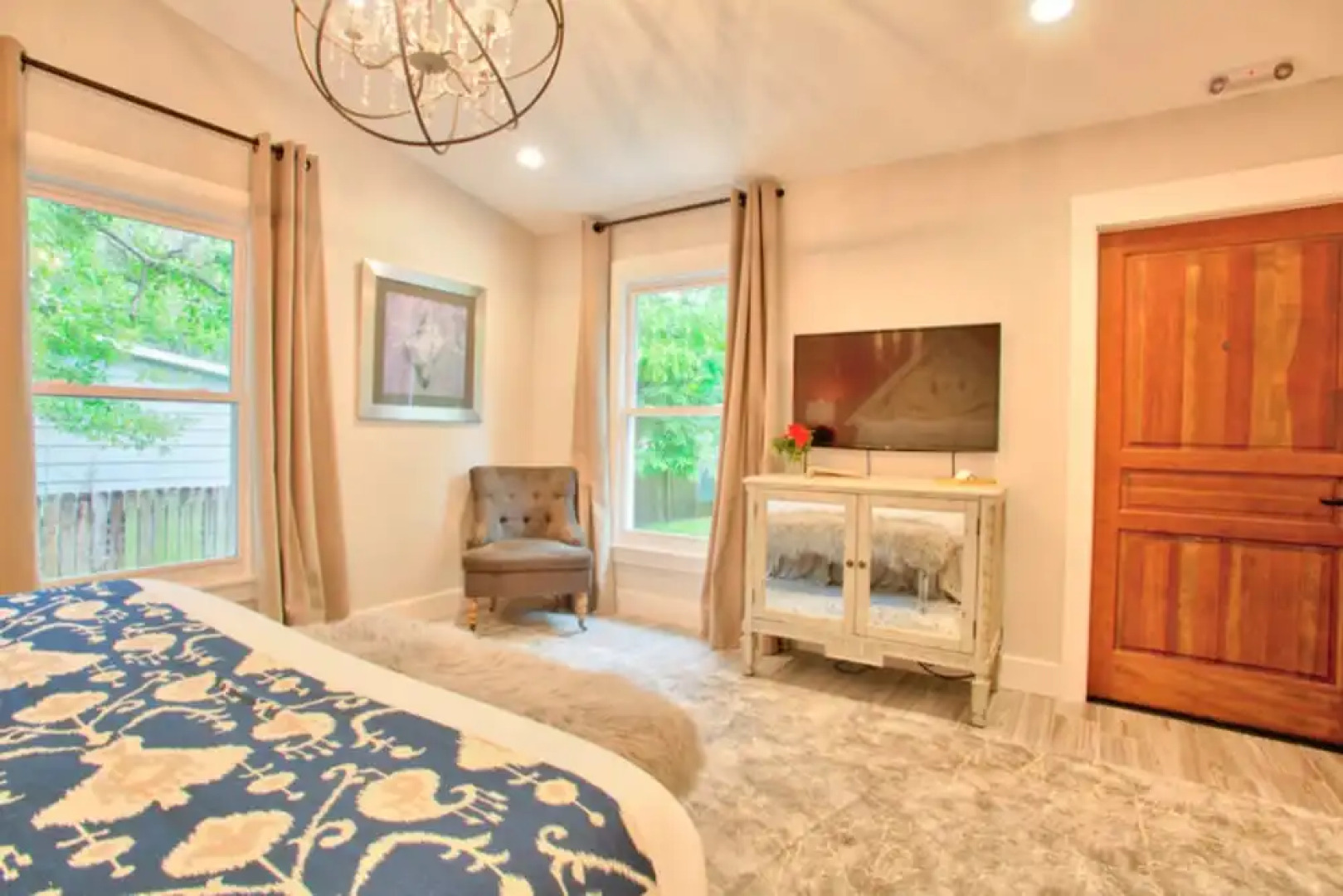 The Roost Ocean Springs