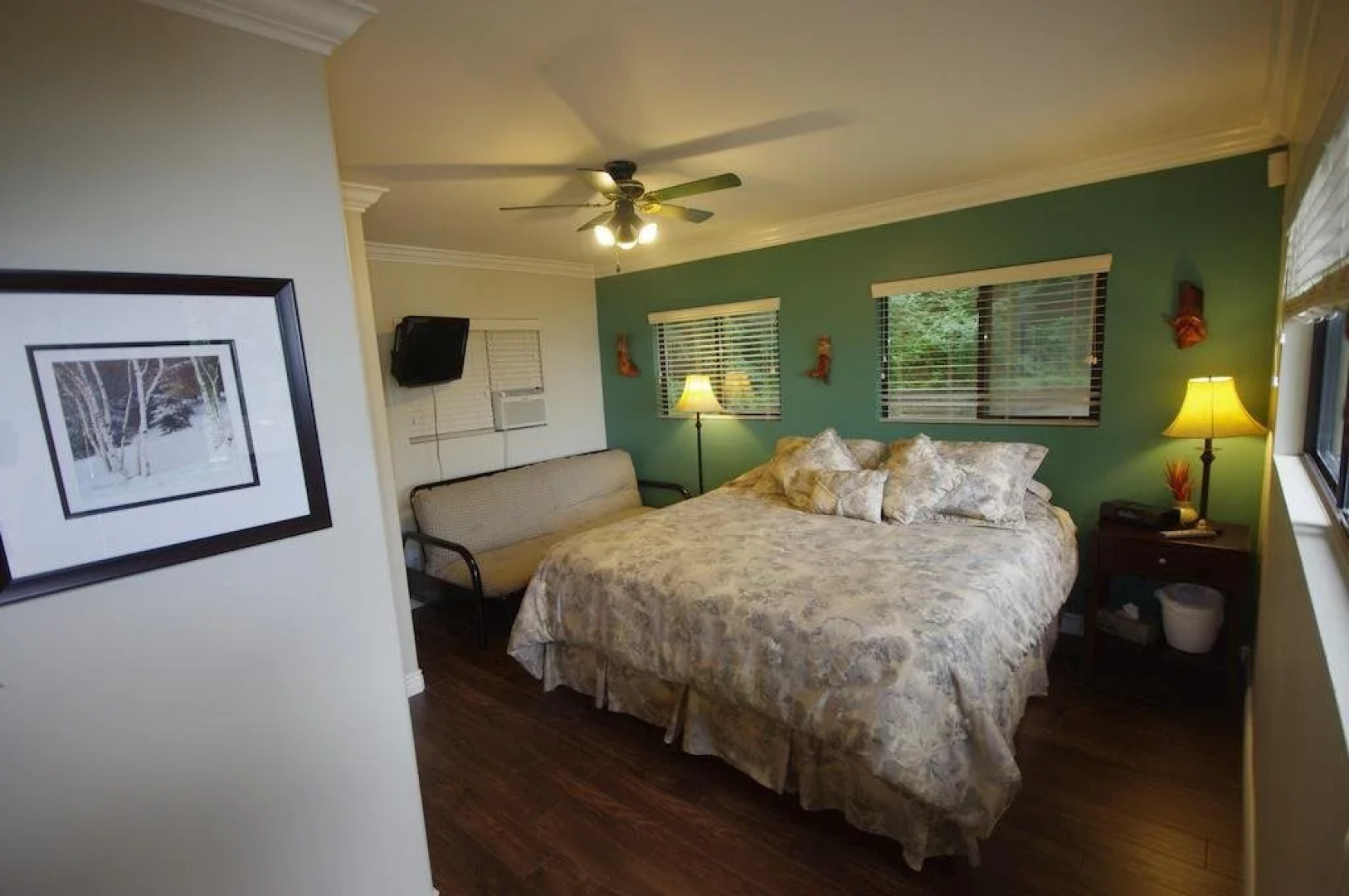 The Fraser River's Edge B&B Lodge