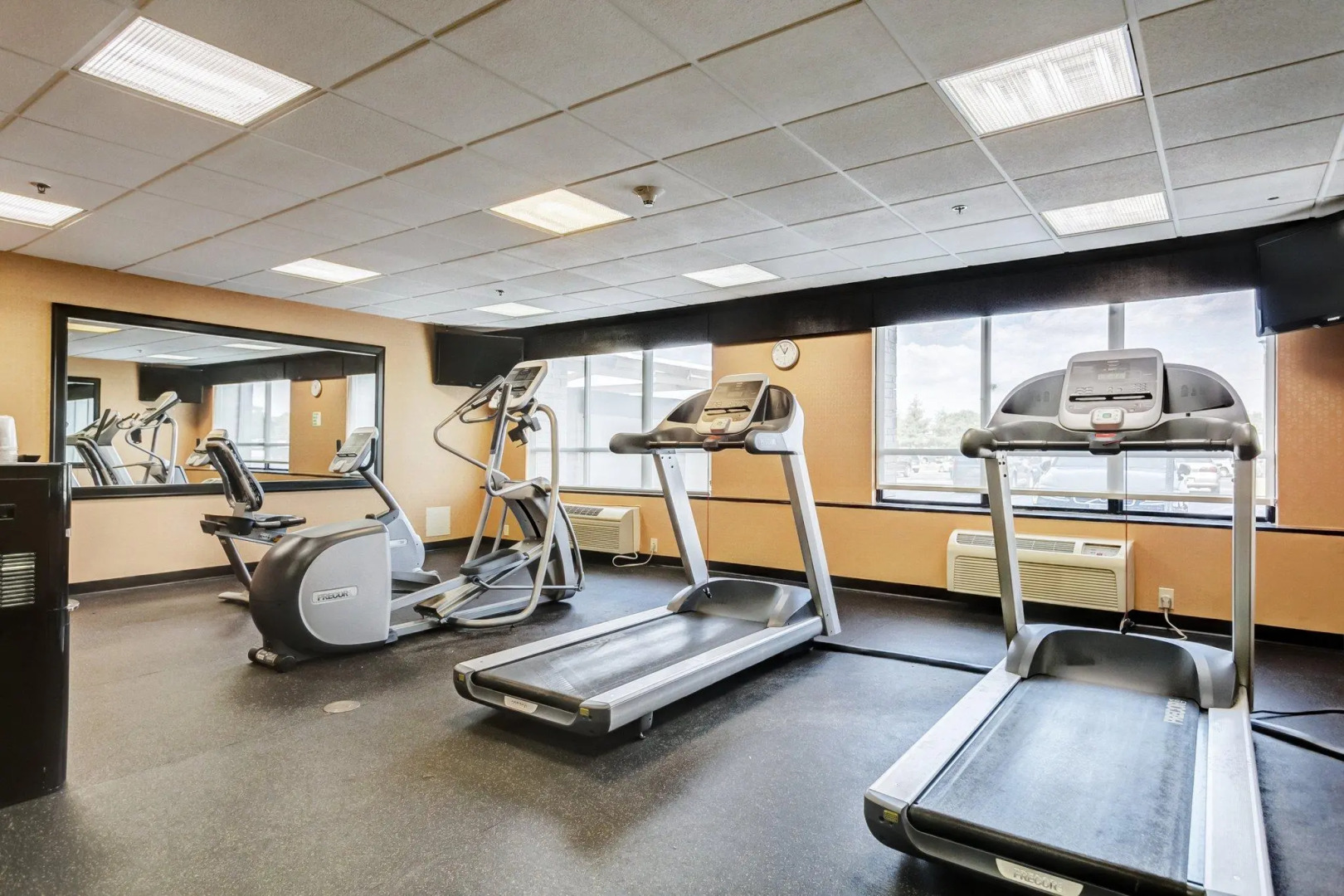 Holiday Inn St. Louis Arpt West-Earth City by IHG