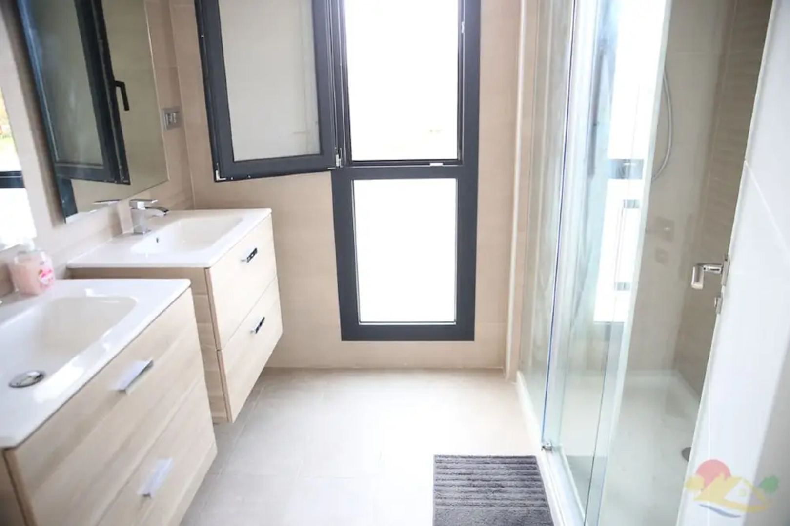 Casa Blanco - Luxury Detached Villa