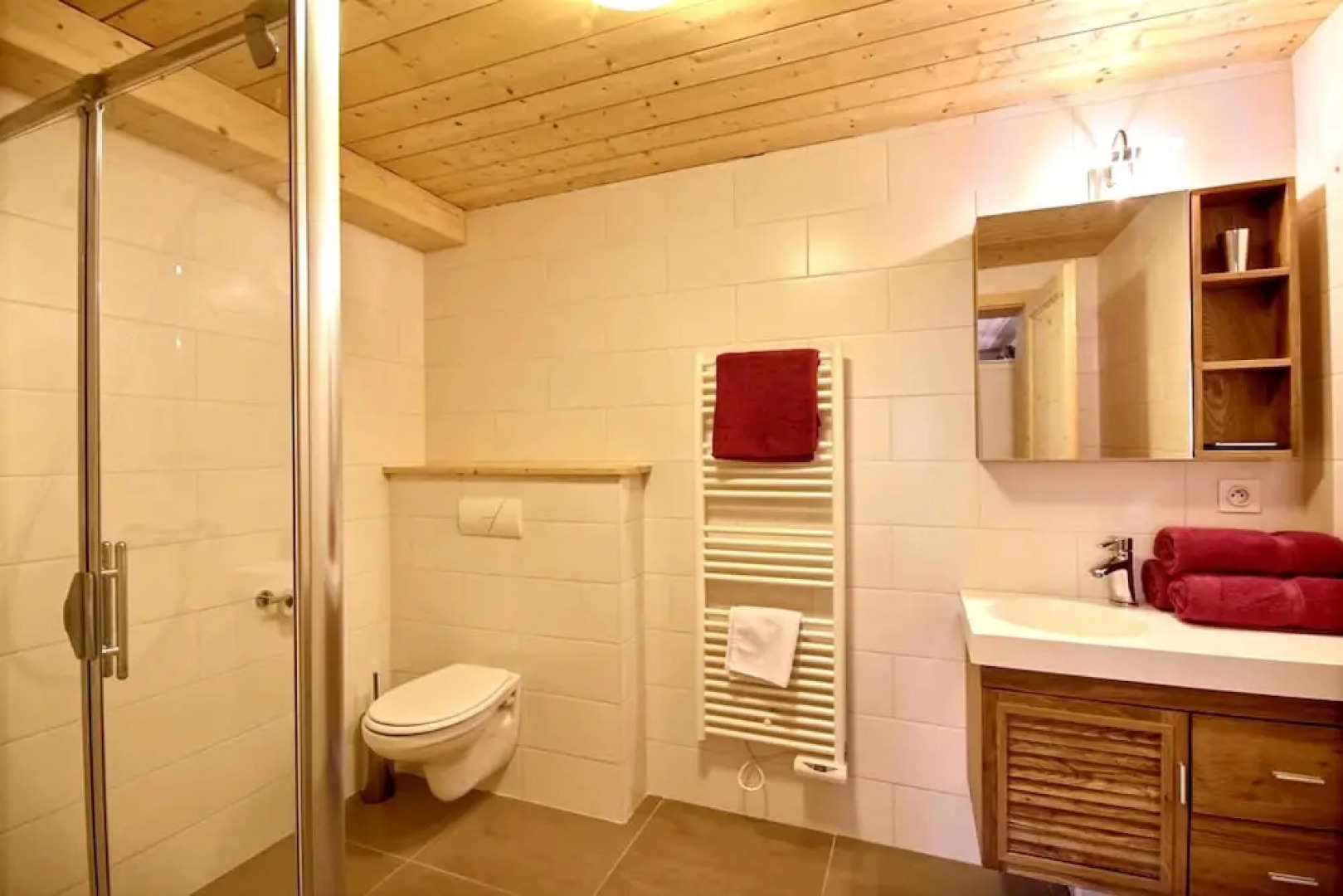 Chalet With 5 Bedrooms in St Jean D'aulps, With Wonderful Mountain Vie