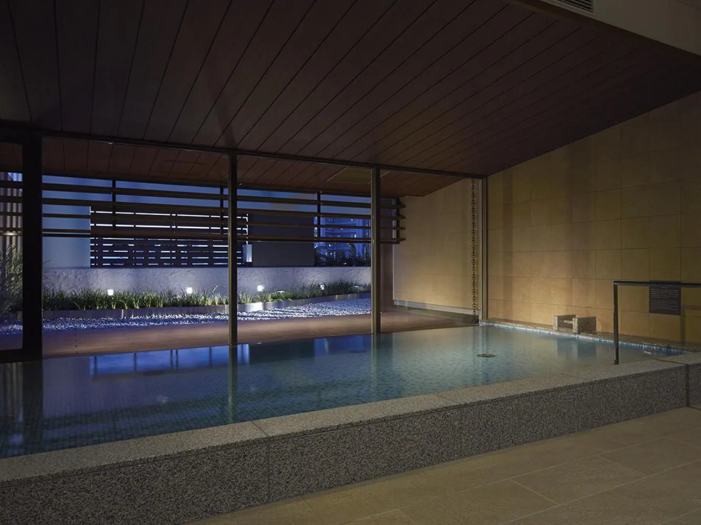 Mitsui Garden Hotel Osaka Premier