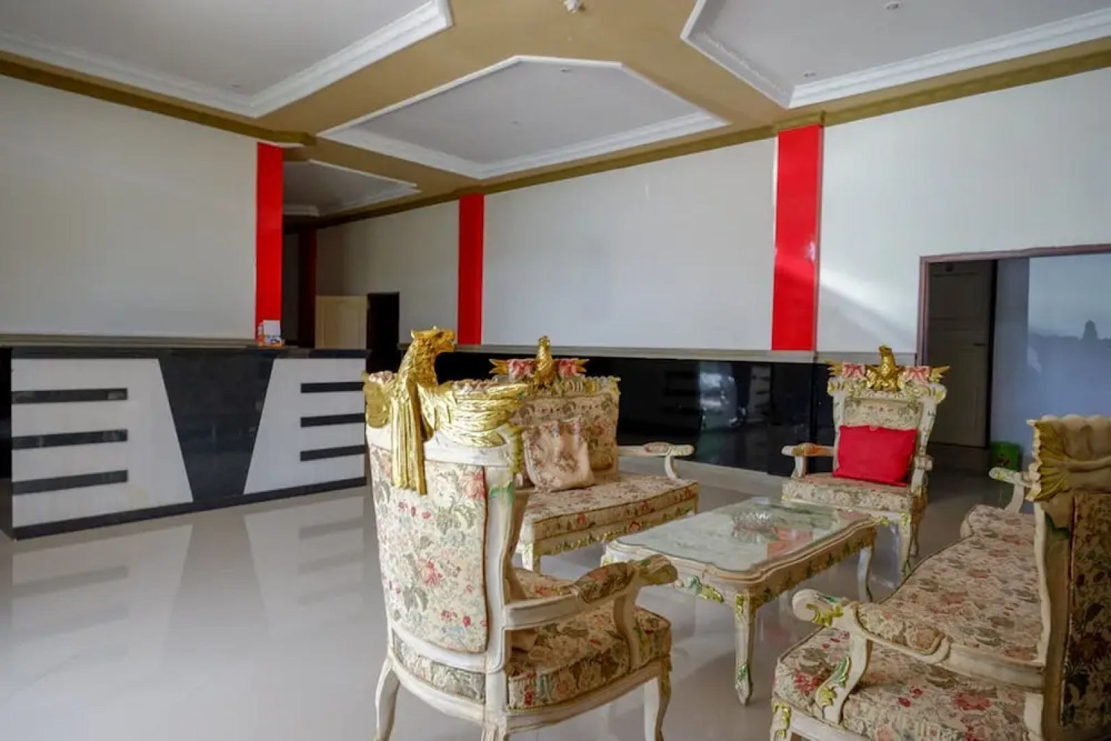 RedDoorz near Betoambari Airport Bau Bau