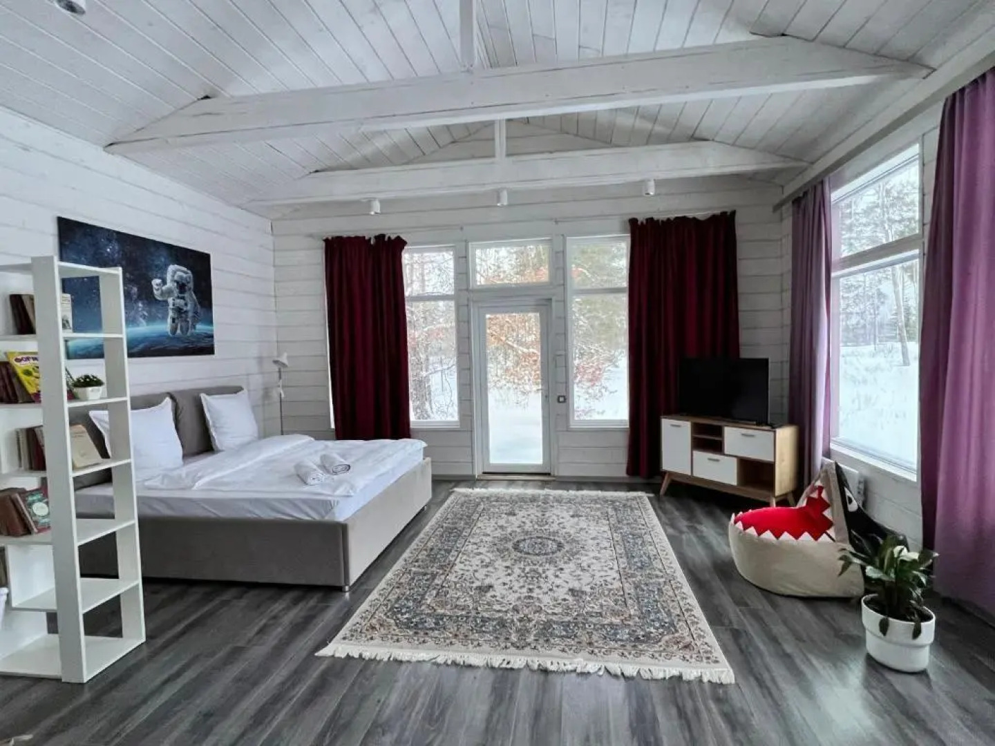 ДиVный CLUB (Дивный Клаб)